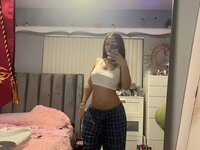 lacamilacruzz photo 22