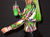 iggy azalea nude boobs out showing her nipples latest onlyfans leaks album photo 18