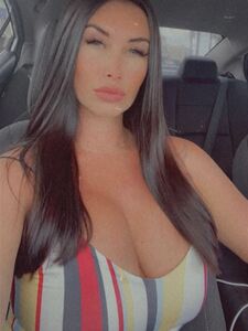 Nicole McNair milf photo 13