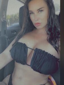 Nicole McNair milf photo 16