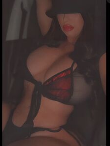 Nicole McNair milf photo 29