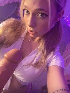 Kallie_lynnn sexy photo 15