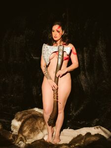 Meg Turney Nude With Axe Onlyfans Set Leaked photo 27