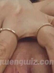 GwenGwiz Nude Ass Worship Onlyfans Leaked photo 13