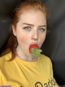 Ginger photo 105