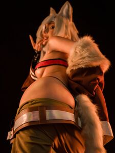 Umeko J photo 13