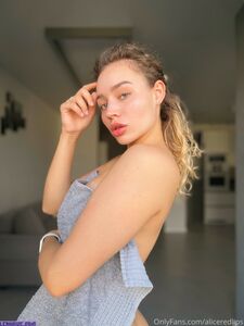 Emanovak exclusive onlyfans leaked nudes photo 34