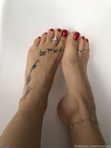 Emanovak exclusive onlyfans leaked nudes photo 117