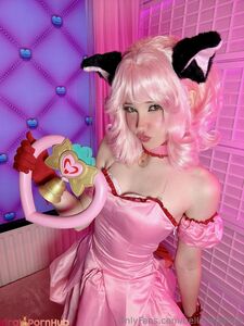Belle Delphine Ichigo Momomiya Cosplay Pussy Spread Onlyfans Album photo 14