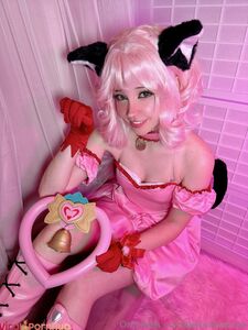 Belle Delphine Ichigo Momomiya Cosplay Pussy Spread Onlyfans Album photo 33
