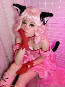 Belle Delphine Ichigo Momomiya Cosplay Pussy Spread Onlyfans Album photo 60