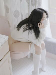 Hongkongdoll onlyfans gallery photo 7