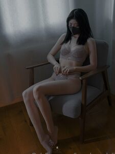 Hongkongdoll onlyfans gallery photo 25