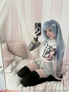 Belle Delphine Leaked Emo Raccoon Teasing Onlyfans Album photo 62
