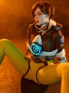 Alina Becker Cosplay Phat Ass And Boobs Teaser Onlyfans Sets photo 95