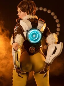 Alina Becker Cosplay Phat Ass And Boobs Teaser Onlyfans Sets photo 119