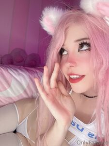 Belle Delphine Yes Daddy Shirt Onlyfans Album photo 9