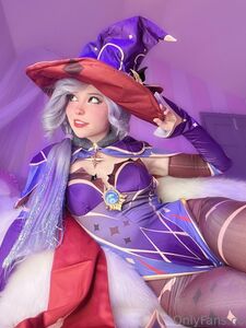 Belle Delphine Mona Cosplay Nude Pussy Rides Dildo Onlyfans Leaks Photos photo 75