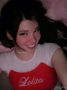 Belle Delphine Cute Laptop Selfies Onlyfans Leaks Album photo 6