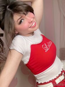 Belle Delphine Cute Laptop Selfies Onlyfans Leaks Album photo 32