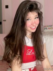 Belle Delphine Cute Laptop Selfies Onlyfans Leaks Album photo 41