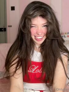 Belle Delphine Cute Laptop Selfies Onlyfans Leaks Album photo 51