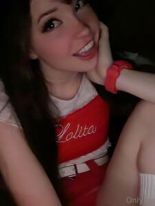 Belle Delphine Cute Laptop Selfies Onlyfans Leaks Album photo 56