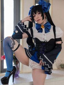 Mari Hirose stars in our maid cosplay photo 19