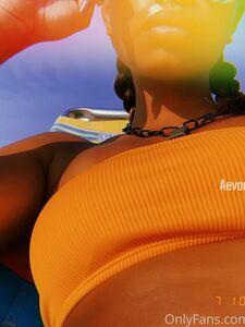 AevonVanessa exclusive onlyfans leaked nudes photo 2