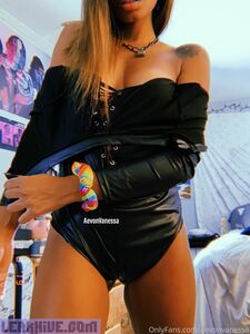 AevonVanessa exclusive onlyfans leaked nudes photo 11