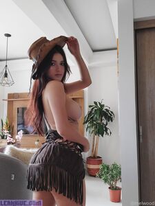 Mellwood exclusive onlyfans leaked nudes photo 2