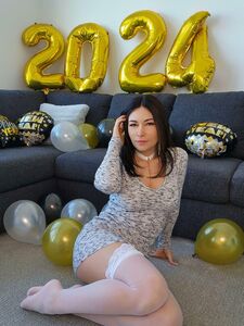 Alinity Nude Pussy And Boobs Out For Newyear 2024 Set Onlyfans Latest Leaks photo 24