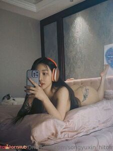 Hitomi Songyuxin Aka Syx_hitomi Nude Boobs And Big Booty Onlyfans Leaks Photos photo 63
