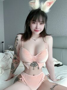 Hitomi Songyuxin Aka Syx_hitomi Nude Boobs And Big Booty Onlyfans Leaks Photos photo 94