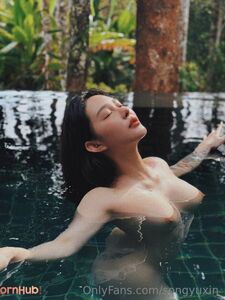 Hitomi Songyuxin Aka Syx_hitomi Nude Boobs And Big Booty Onlyfans Leaks Photos photo 108