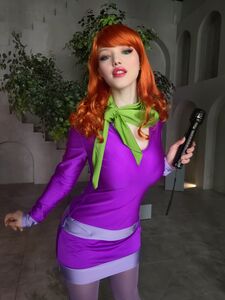 Lada Lyumos Daphne Cosplay photo 1