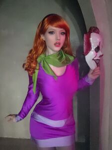 Lada Lyumos Daphne Cosplay photo 9