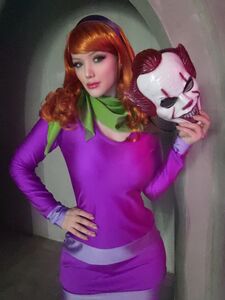 Lada Lyumos Daphne Cosplay photo 11