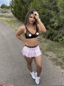 Golfwithbee Aka Golfbambi Nude Boobs And Pussy Latest Leaks Photos photo 23