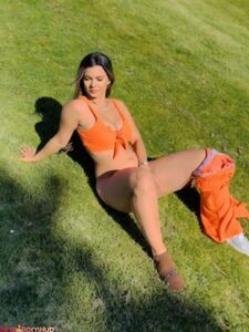 Golfwithbee Aka Golfbambi Nude Boobs And Pussy Latest Leaks Photos photo 39