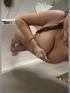 Breckie Hill Nude Nipple Slips And Curvy Booty Latest Onlyfans Leaks Album photo 35