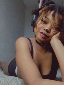 Cloudyxkinks Aka Ciarastormzxo Ebony Nude Pussy And Boobs Latest Onlyfans Leaks Photos photo 53