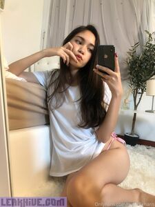 Isabelleharis exclusive onlyfans leaked nudes photo 9