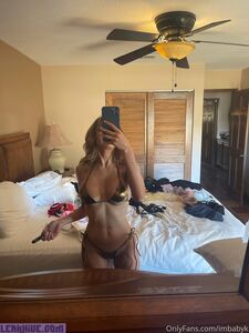 Aspen Ashleigh aka @imbabyk exclusive onlyfans leaked nudes photo 47