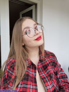 Lucy Laistner exclusive onlyfans leaked nudes photo 2