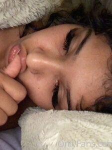 Thumbalinaxxx exclusive onlyfans leaked nudes photo 6
