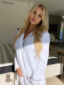 Kinsey Wolanski Exclusive Onlyfans Leaked Nudes photo 43