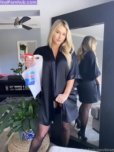 Kinsey Wolanski Onlyfans Latest Nude Photo Leaks photo 10