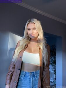 Kinsey Wolanski Onlyfans Latest Nude Photo Leaks photo 38