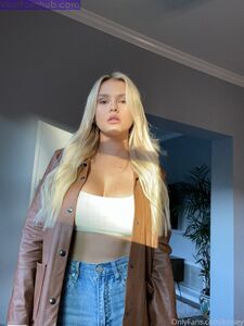 Kinsey Wolanski Onlyfans Latest Nude Photo Leaks photo 45